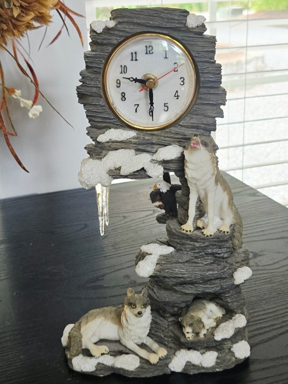 Vintage 90s / Rustic Howling Wolf Pendulum Clock with Owl